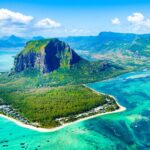 Conoce el festival boho único y exclusivo que se celebra en una playa secreta de México » 2023