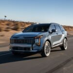 Los 5 mejores SUVs compactos del 2026 para familias jóvenes »